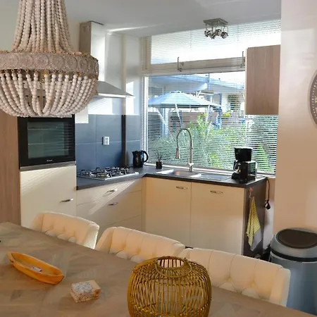 Beachy Chic Semesterbostad Zandvoort