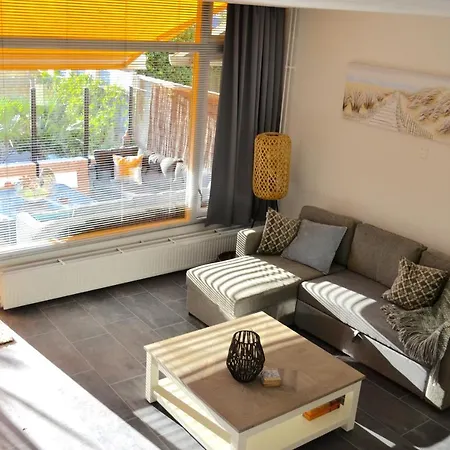 Beachy Chic Semesterbostad